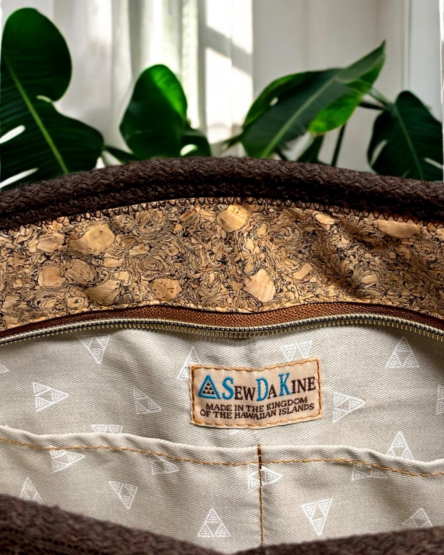 Charcoal Pakeke Crossbody Bucket Bag – Cream & Light Blue Woven Accents, Handmade & Eco-Friendly (In-Stock) - Sew Da Kine