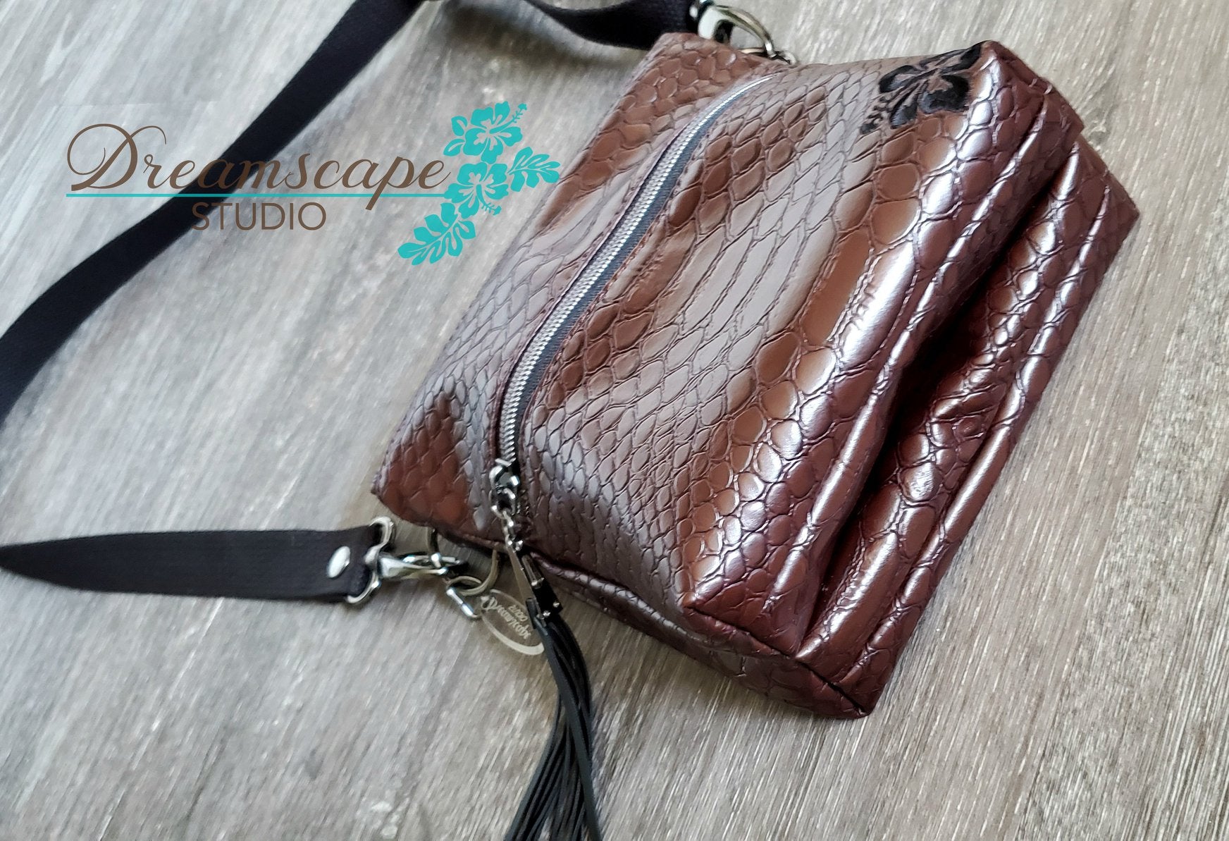 Pakana Convertible Waist/Crossbody Bag PDF Pattern – Versatile & Stylish - Sew Da Kine