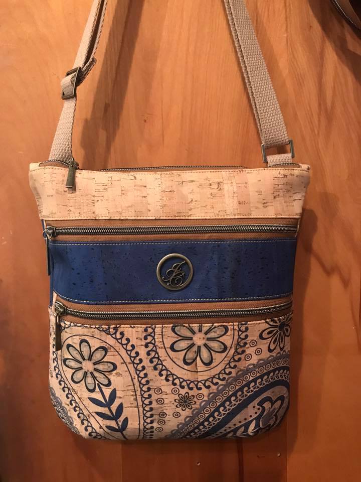 The Triple Zip - Crossbody PDF Pattern - Handmade Vegan Cork Fabric Bags 